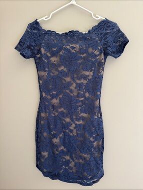 HELLO MOLLY BODYCON DRESS
